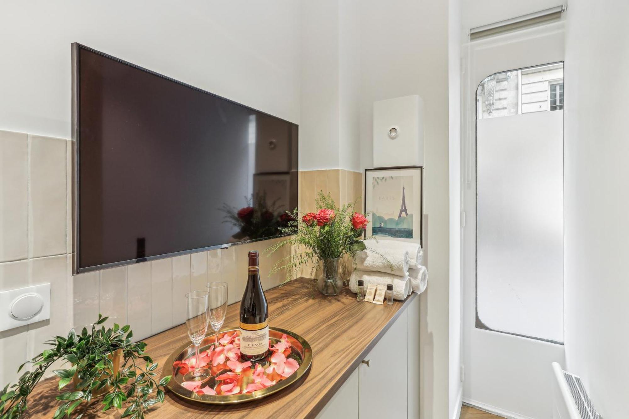 Lavie Maison Hot Tub And Ac Near Arc De Triomphe Parigi