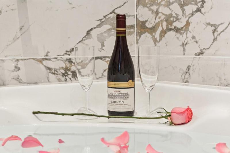 Appartamento Lavie Maison Hot Tub And Ac Near Arc De Triomphe Parigi
