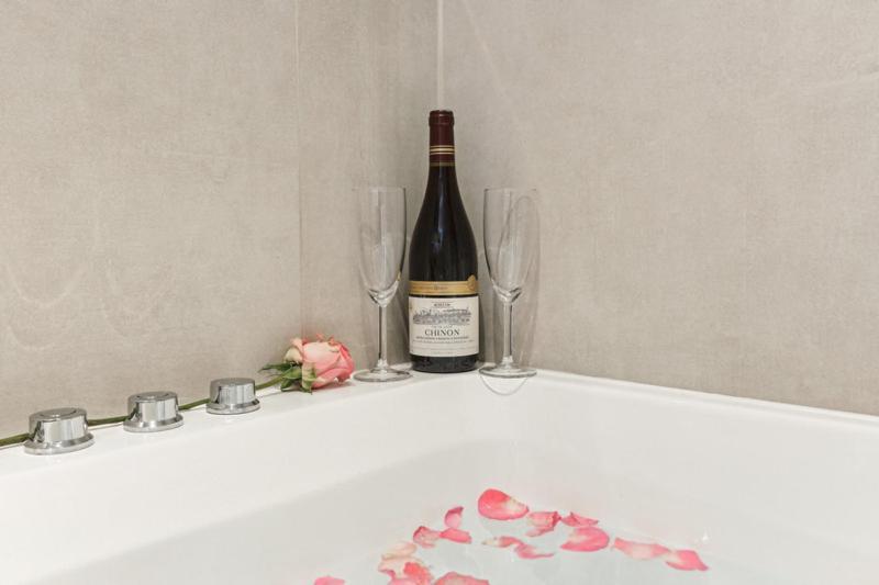 Lavie Maison Hot Tub And Ac Near Arc De Triomphe Appartamento *