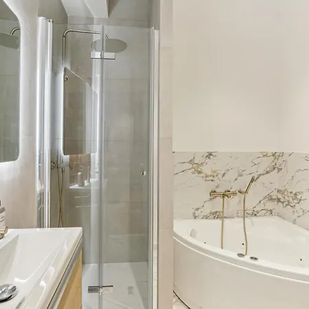 Lavie Maison Hot Tub And Ac Near Arc De Triomphe * Parigi