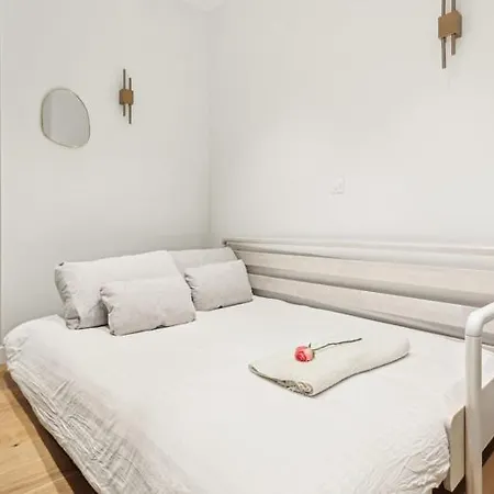 Lavie Maison Hot Tub And Ac Near Arc De Triomphe * Parigi