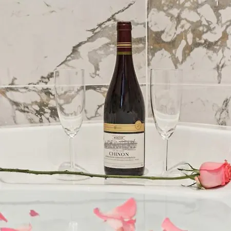 Appartamento Lavie Maison Hot Tub And Ac Near Arc De Triomphe Parigi